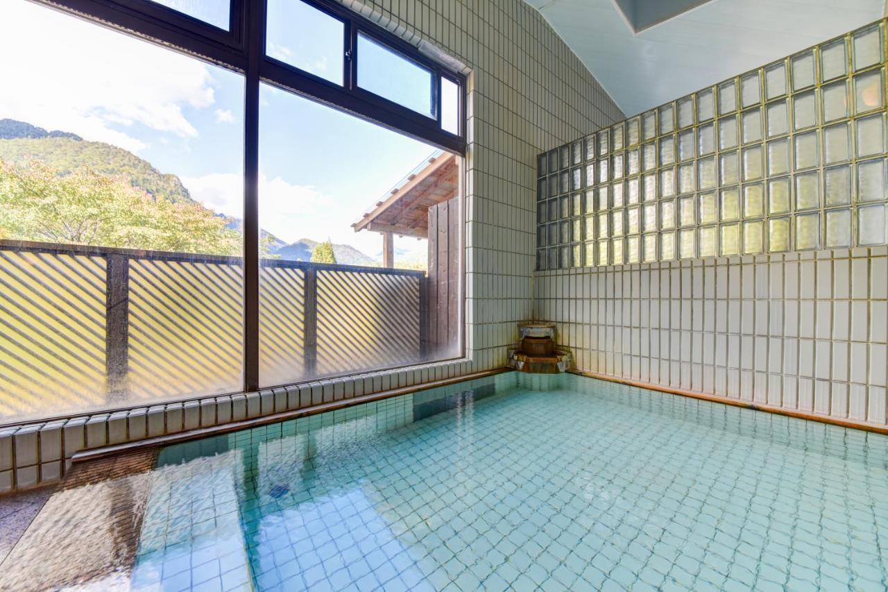 Resort Inn Chirorian Takayama (Gifu) Exterior foto